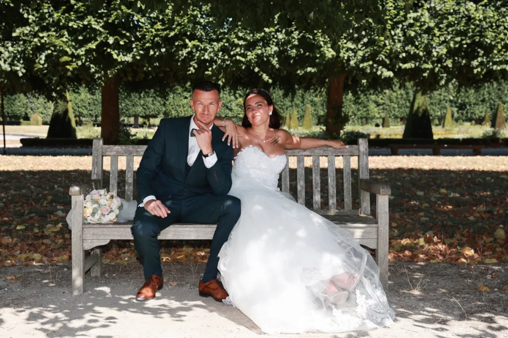 Séance de couple de Davina et Sam au château de Champs-sur-Marne