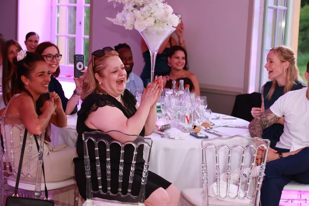 Soirée du mariage de Davina et Sam au Domaine du Parc de Pontcarré